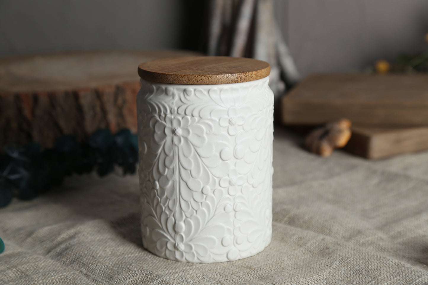 Wooden lid dolomite food jar with embossed flower pattern | Item NO.: 202D-001