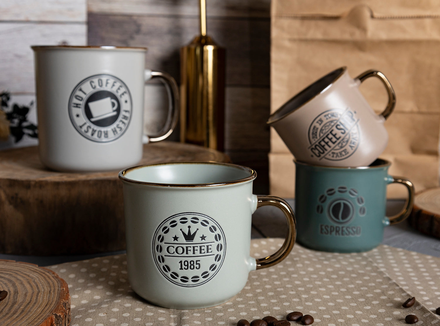 Vintage Ceramic Coffee Mugs with Metallic Rim and Handle - Retro Style ...