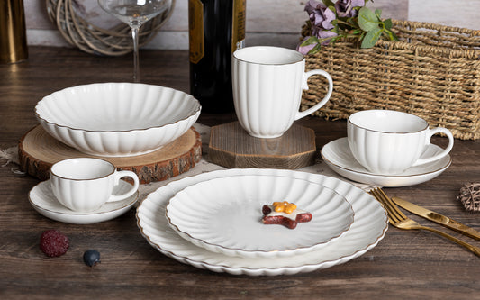 Elegant Scallop White Porcelain Dinnerware Set – Premium Quality Tableware for Modern Dining