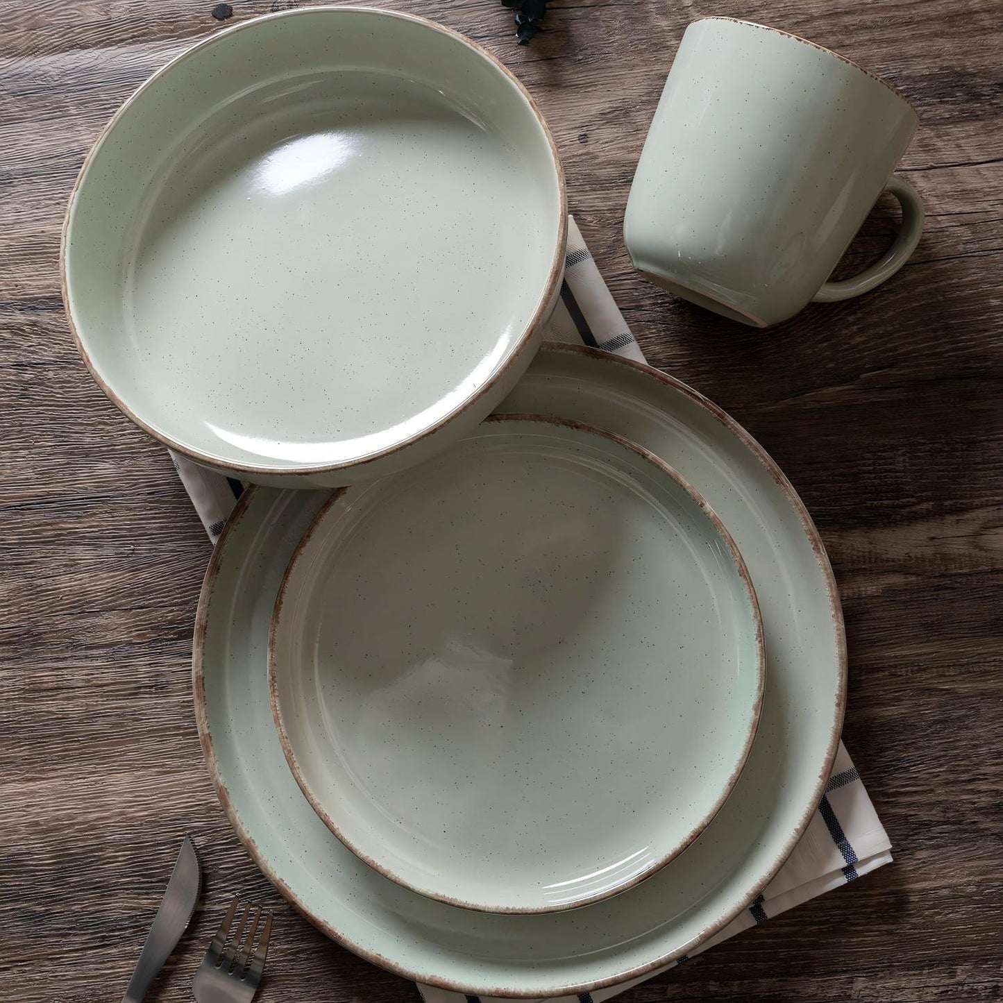 Modern Stoneware Dinnerware Set – Handmade Reactive Glaze Plates & Bowls for Elegant Home Dining