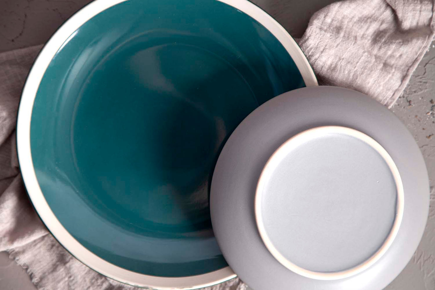 Color-glazed tableware with white rim | Item NO.: 43C-007