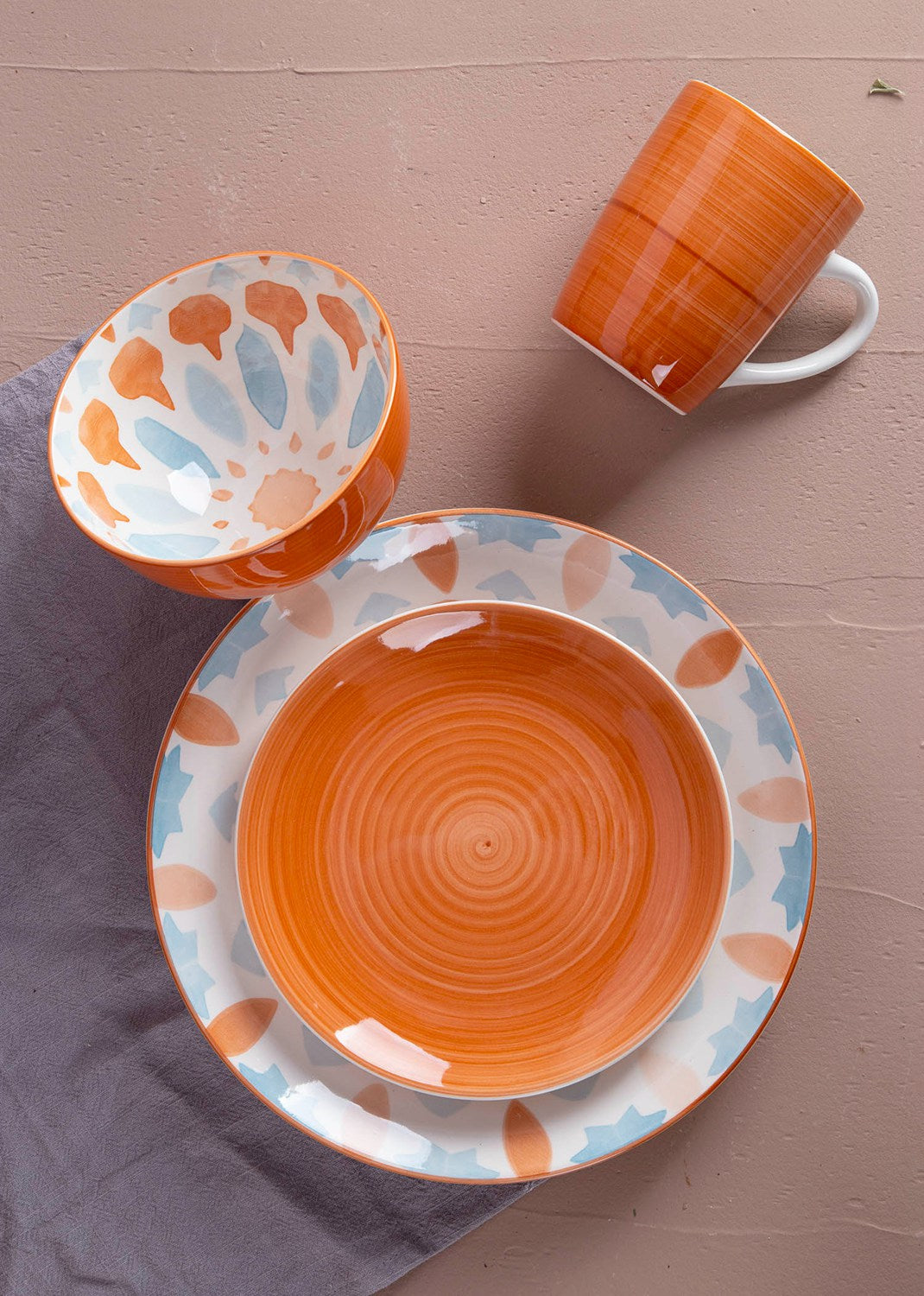 Different shades of two color pad-printing dinnerware sets | Item NO.: 90C-003